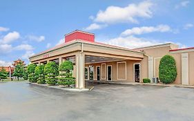 Ramada by Wyndham Murfreesboro